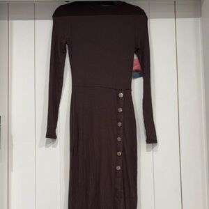 NWOT Chic Long Sleeve Women’s Brown Dress with Button Detail Size Small